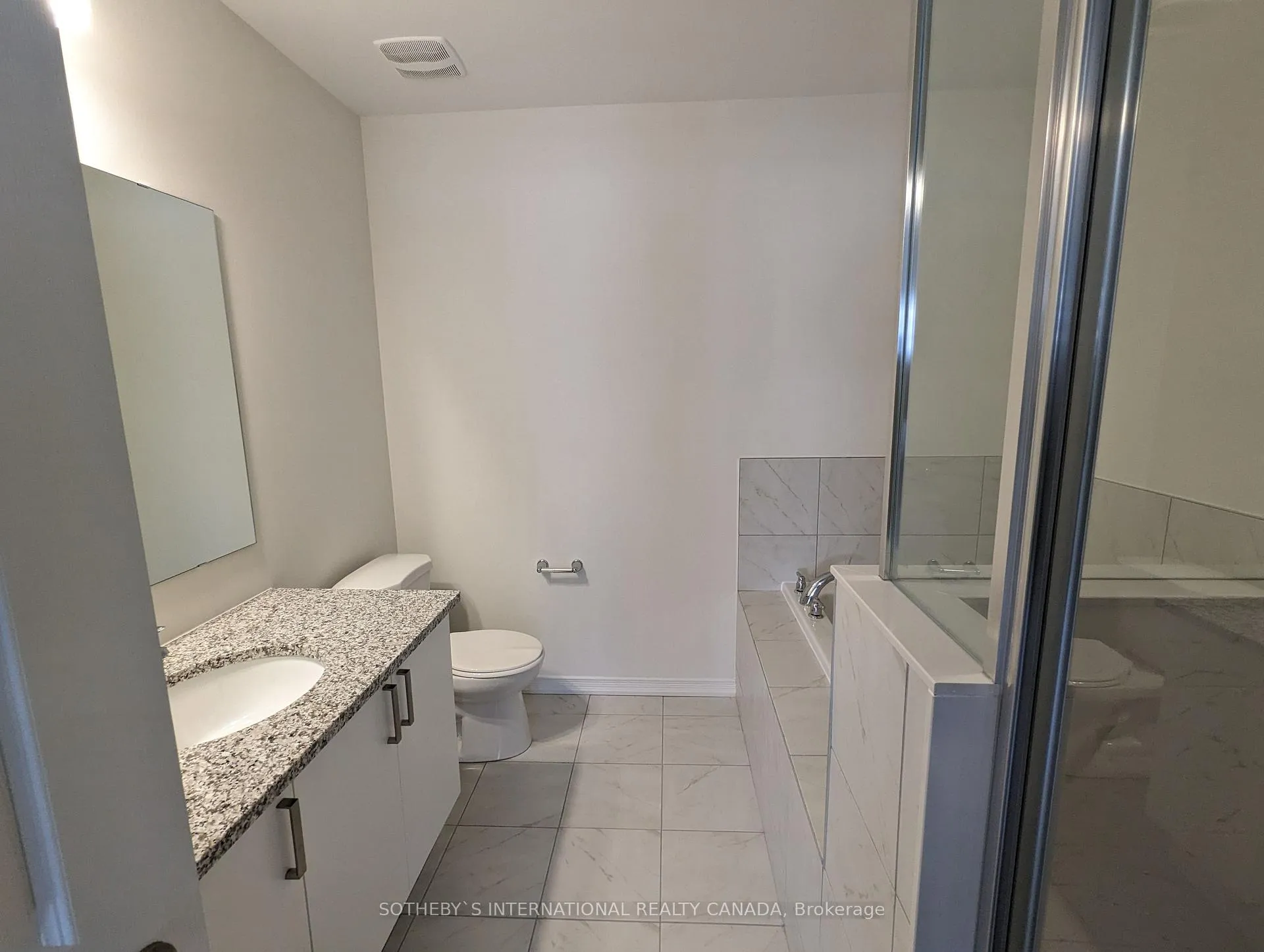 Photo 9 of 2609 Magdalen Path, Oshawa, Windfields — HOMEH
