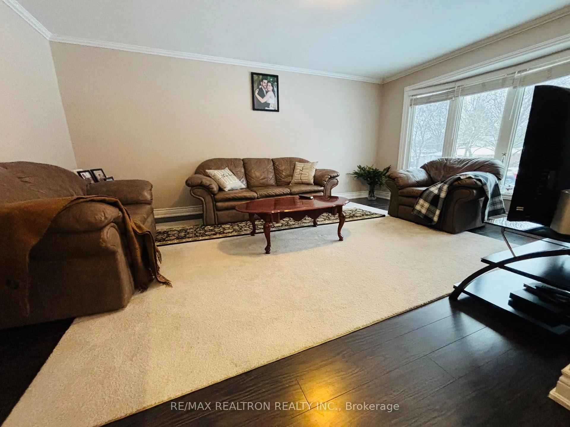 Photo 2 of 138 Orchard Heights Boulevard, Aurora, Aurora Heights — HOMEH
