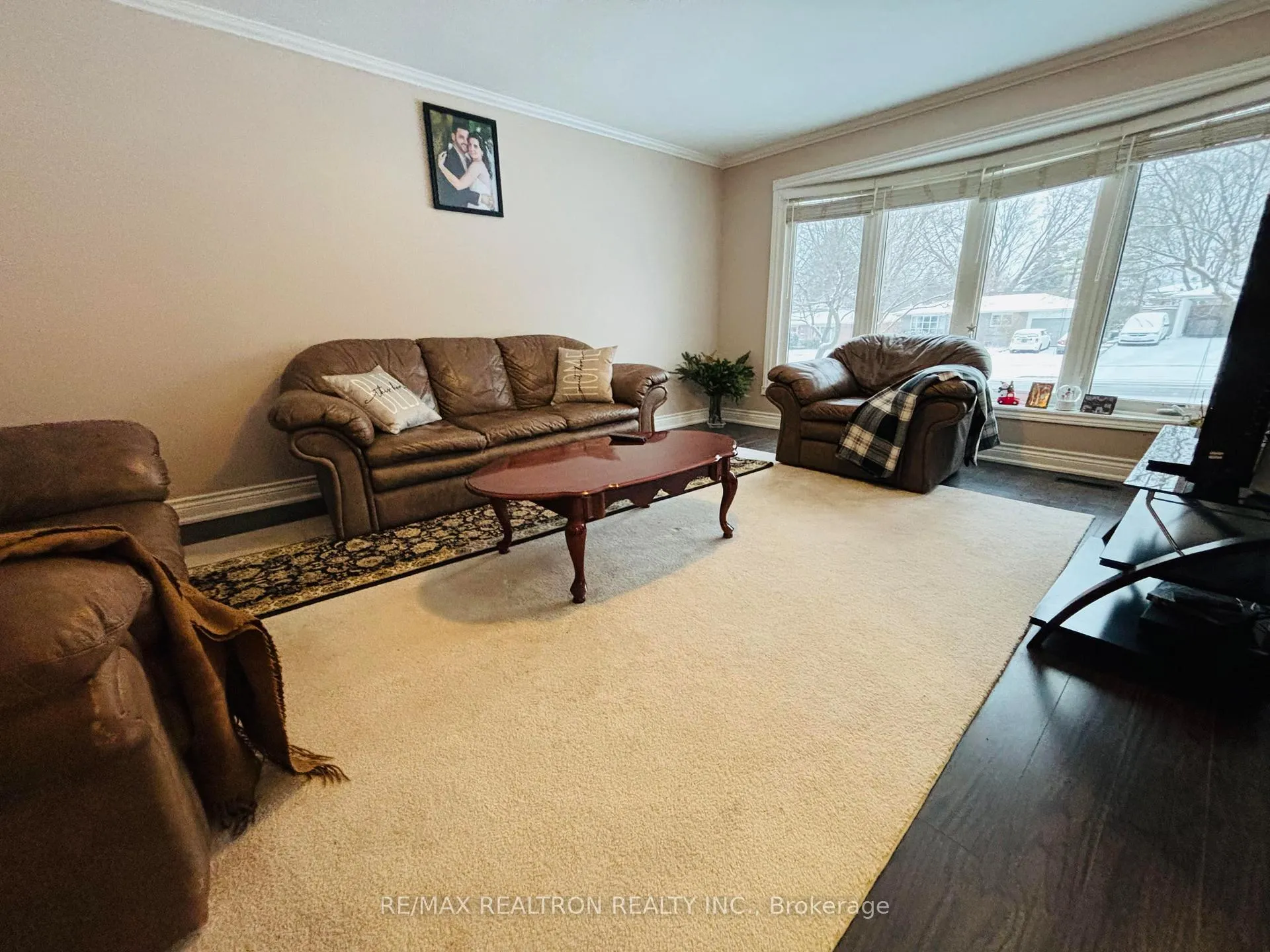 Photo 3 of 138 Orchard Heights Boulevard, Aurora, Aurora Heights — HOMEH