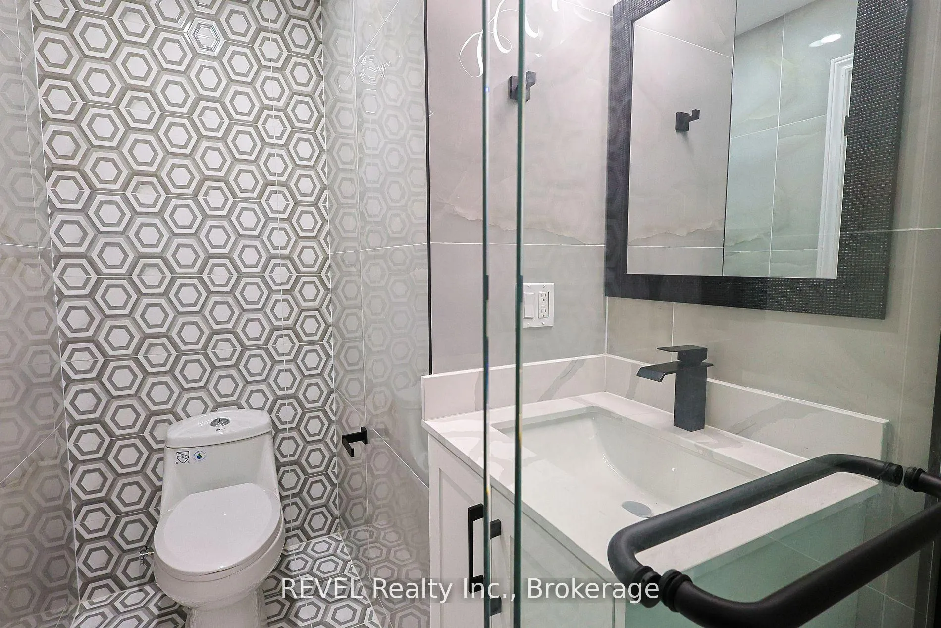 Photo 20 of 8414 Atack Court, Niagara Falls, Ascot — HOMEH