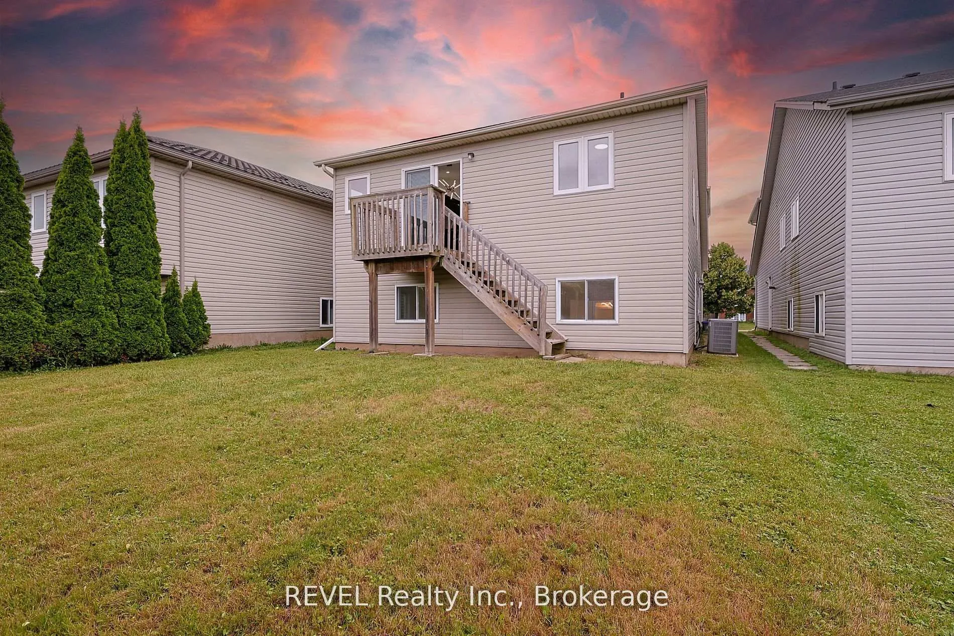 Photo 22 of 8414 Atack Court, Niagara Falls, Ascot — HOMEH