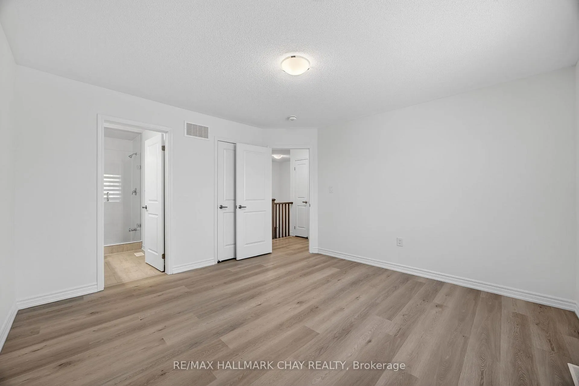Photo 24 of 18 Ivory Road, Barrie, Rural Barrie Southeast — HOMEH