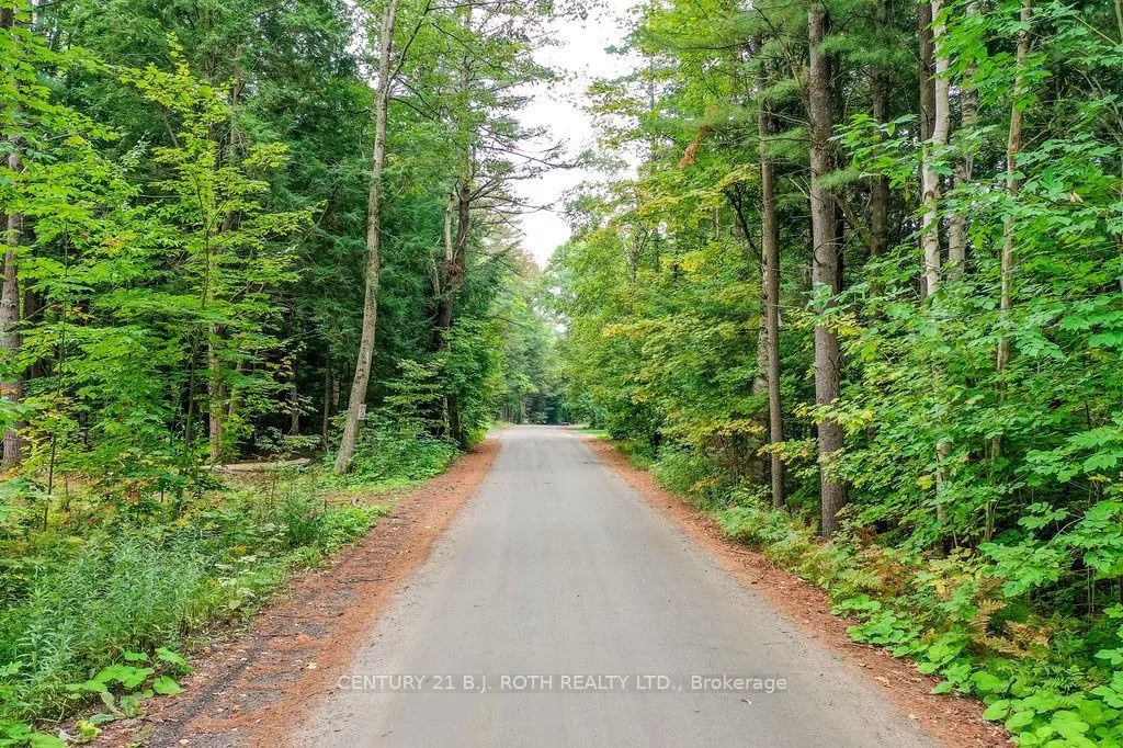 Photo 1 of 1019 Davis Drive, Gravenhurst, Morrison — HOMEH