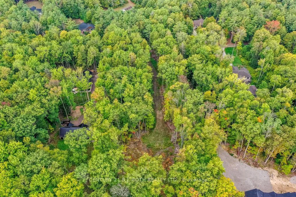 Photo 12 of 1019 Davis Drive, Gravenhurst, Morrison — HOMEH