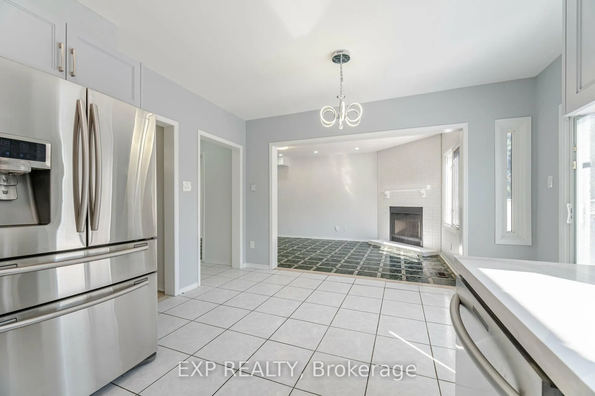 Photo 10 of 7 Glenbury Drive, Vaughan, Brownridge — HOMEH