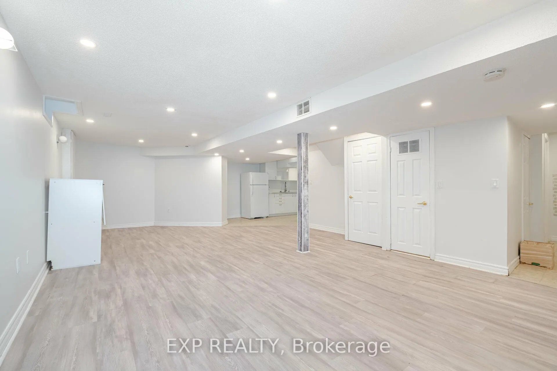 Photo 25 of 7 Glenbury Drive, Vaughan, Brownridge — HOMEH