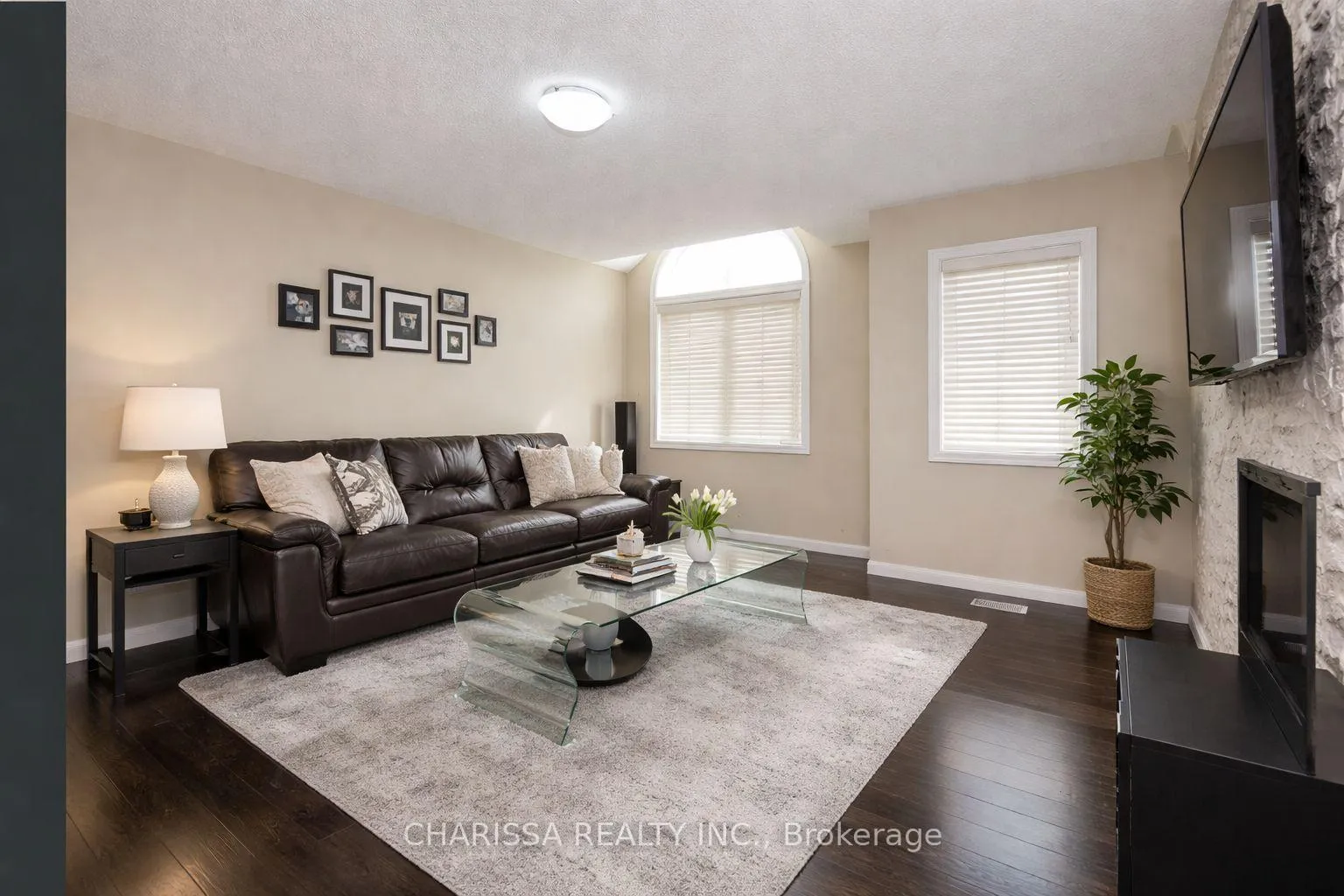Photo 2 of Unit Main, 483 Pozbou Crescent, Milton, Willmott — HOMEH