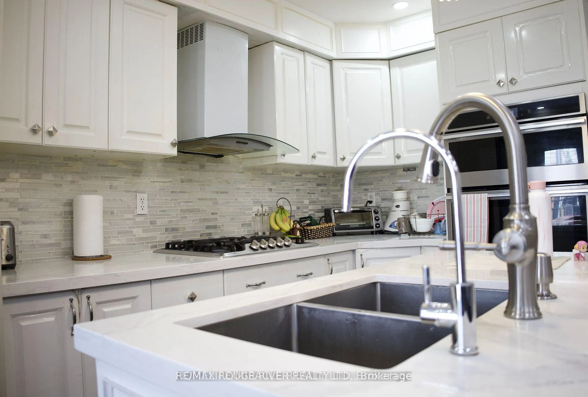 Photo 8 of Unit Main, 45 Shenandoah Drive, Whitby, Williamsburg — HOMEH