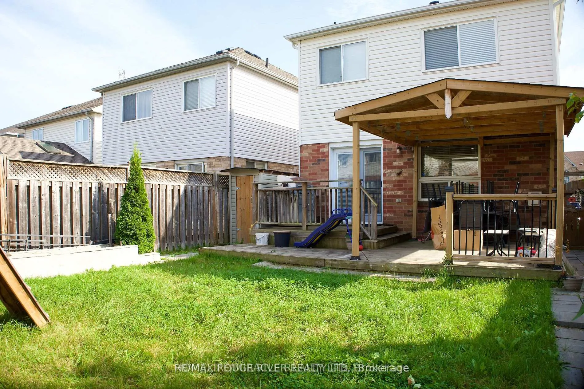 Photo 19 of Unit Main, 45 Shenandoah Drive, Whitby, Williamsburg — HOMEH