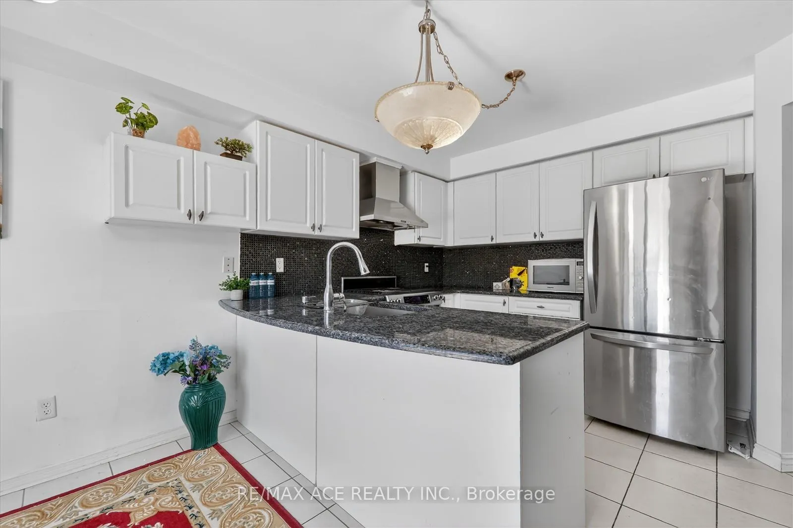 Photo 14 of Unit Main, 35 Angier Crescent, Ajax, South East — HOMEH