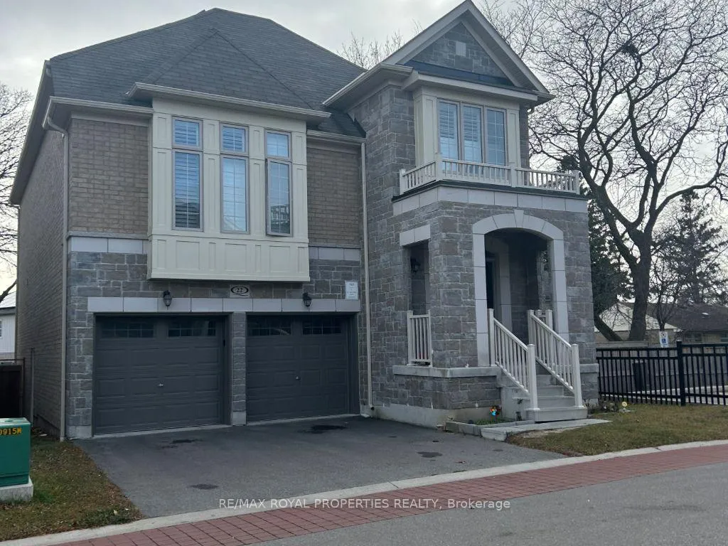 Photo 4 of 22 Hassard-Short Lane, Ajax, South East — HOMEH