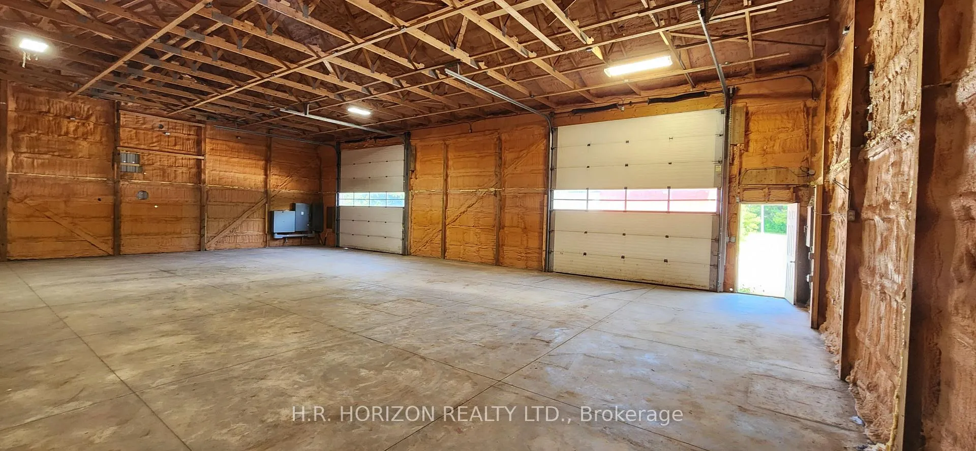Photo 2 of 5809 5th Line, New Tecumseth, Rural New Tecumseth — HOMEH