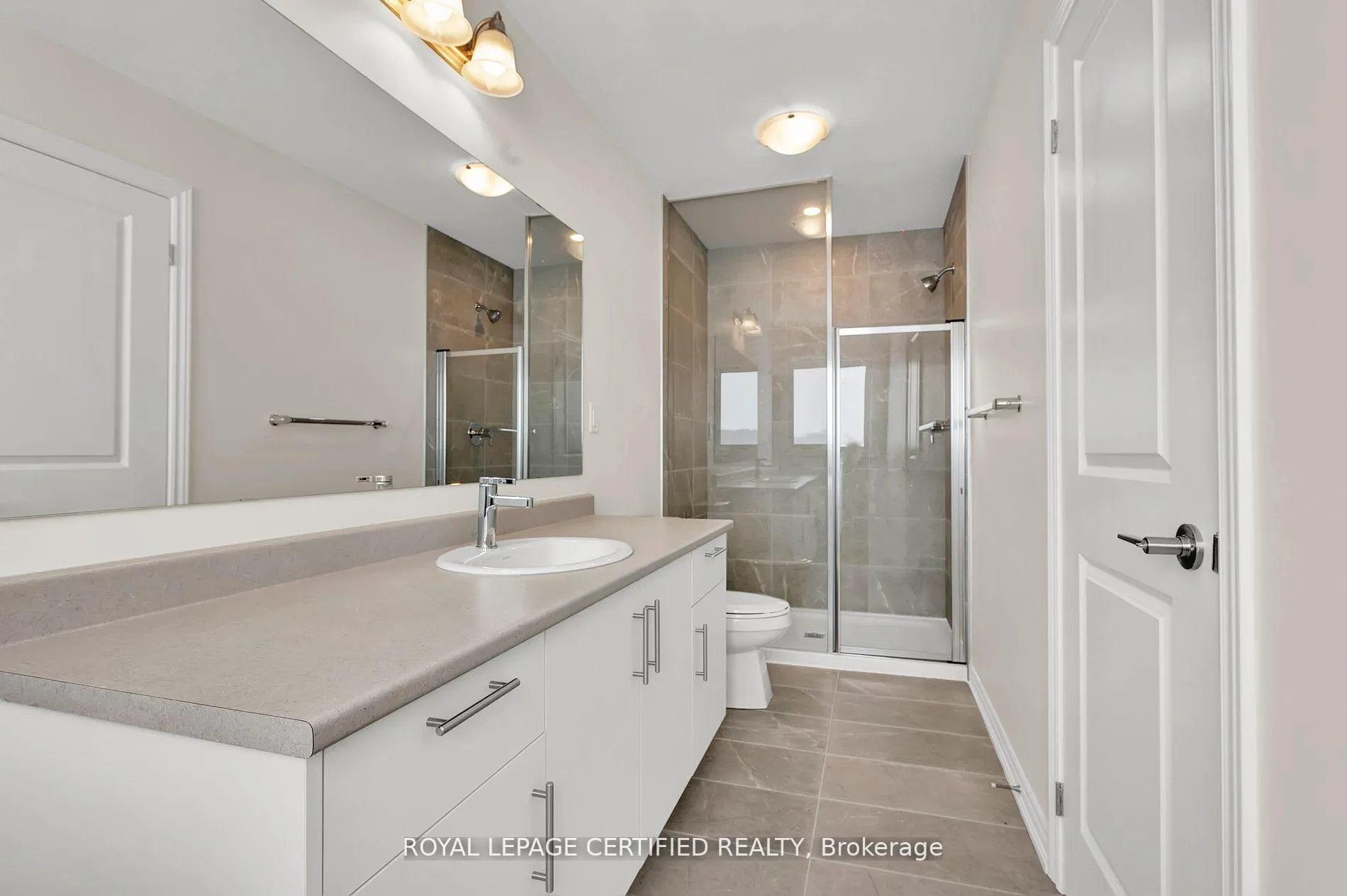 Photo 21 of 83 Greer Street, Barrie, Rural Barrie Southeast — HOMEH