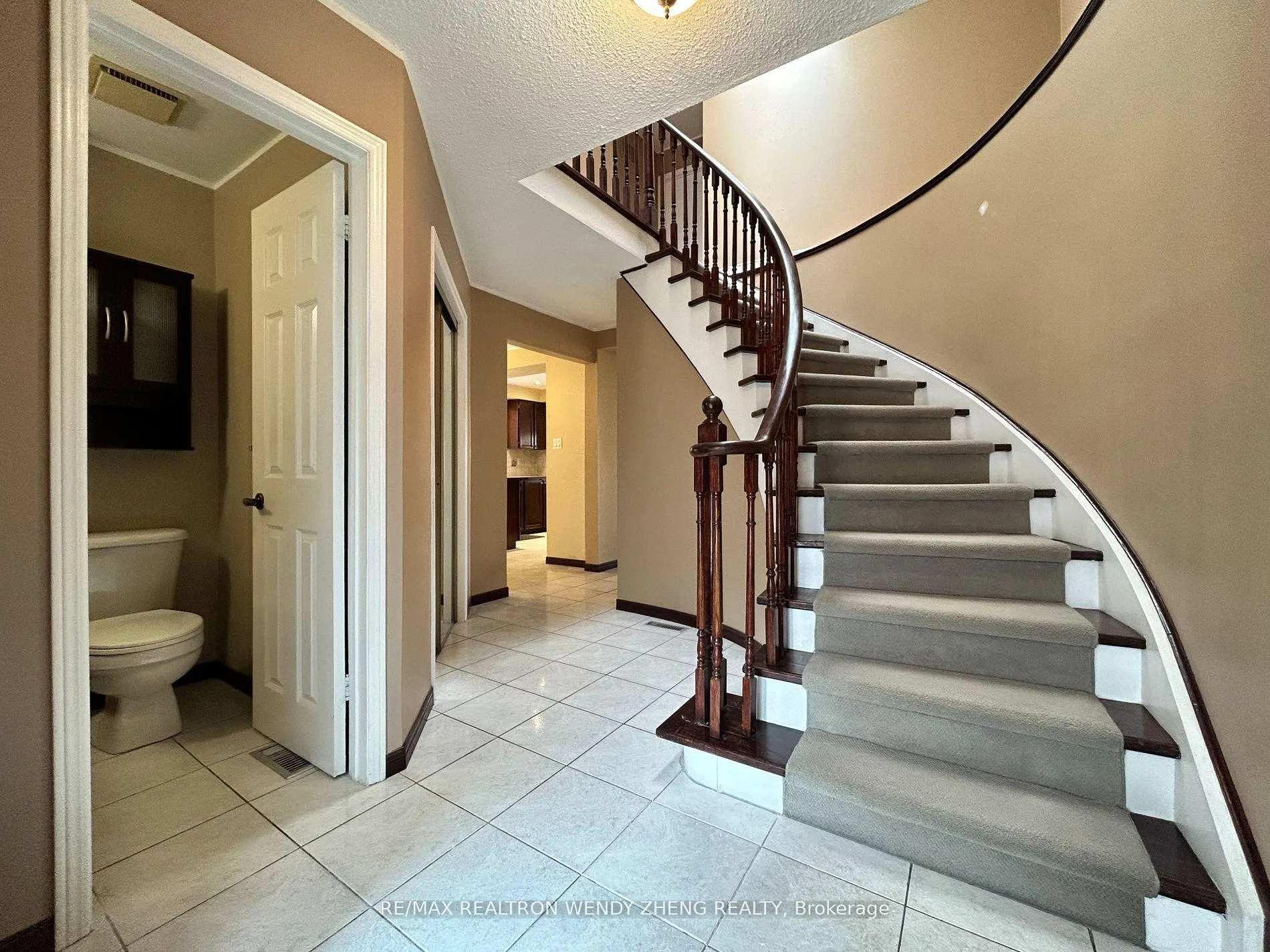 Photo 3 of Unit Upper, 4 Peregrine Grove, Brampton, Northgate — HOMEH