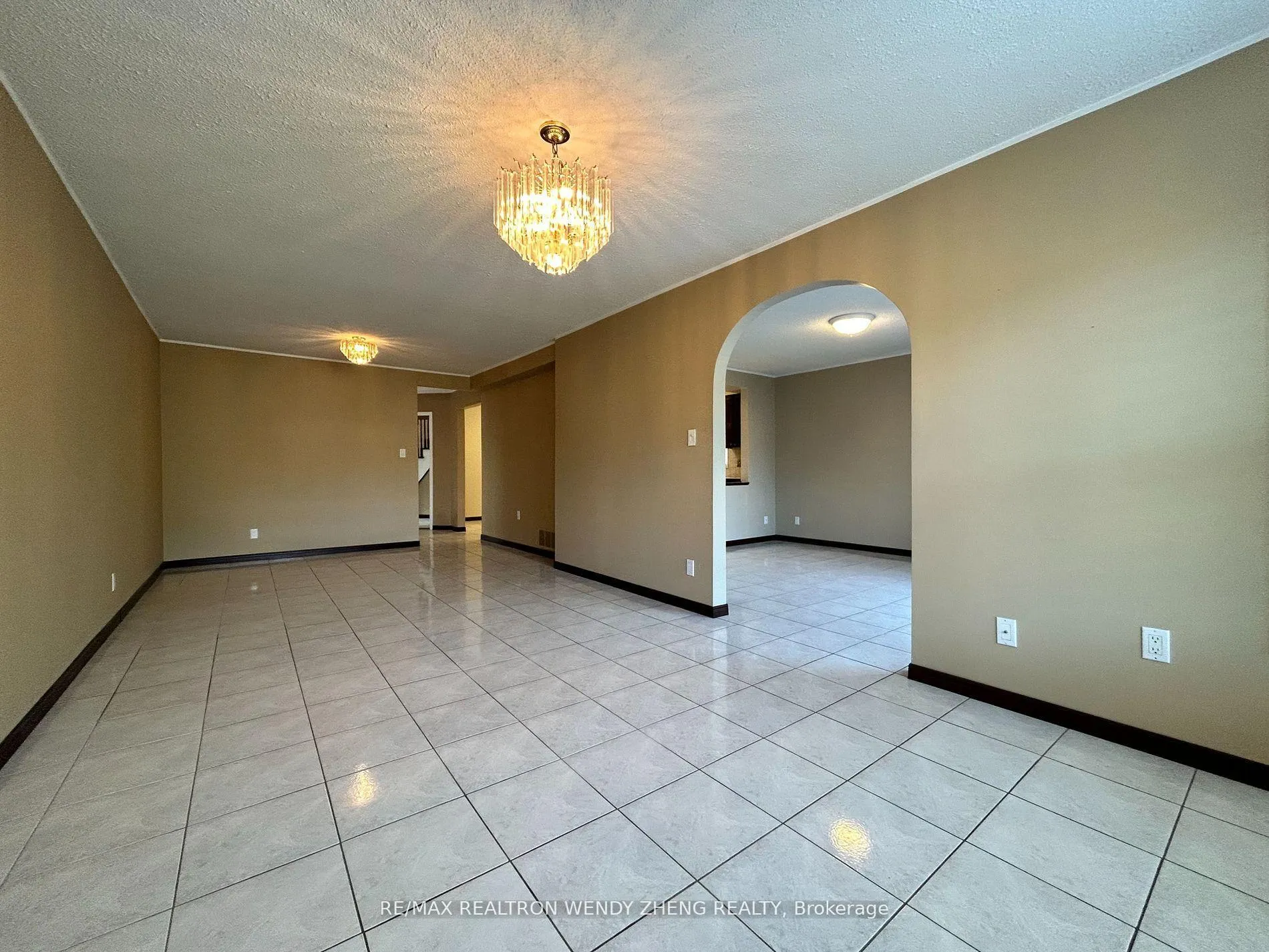 Photo 5 of Unit Upper, 4 Peregrine Grove, Brampton, Northgate — HOMEH