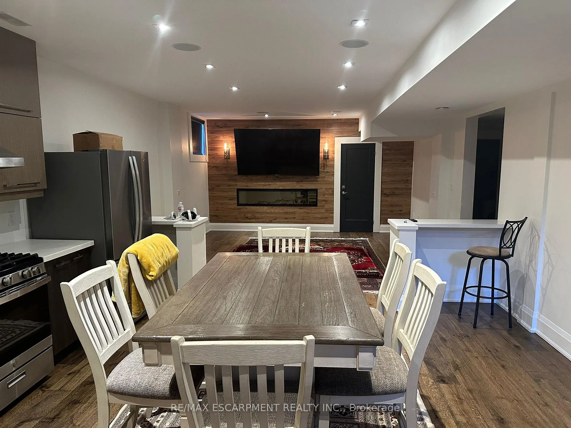 Photo 9 of Unit Lower, 24 Parker Avenue, Hamilton, Ancaster — HOMEH