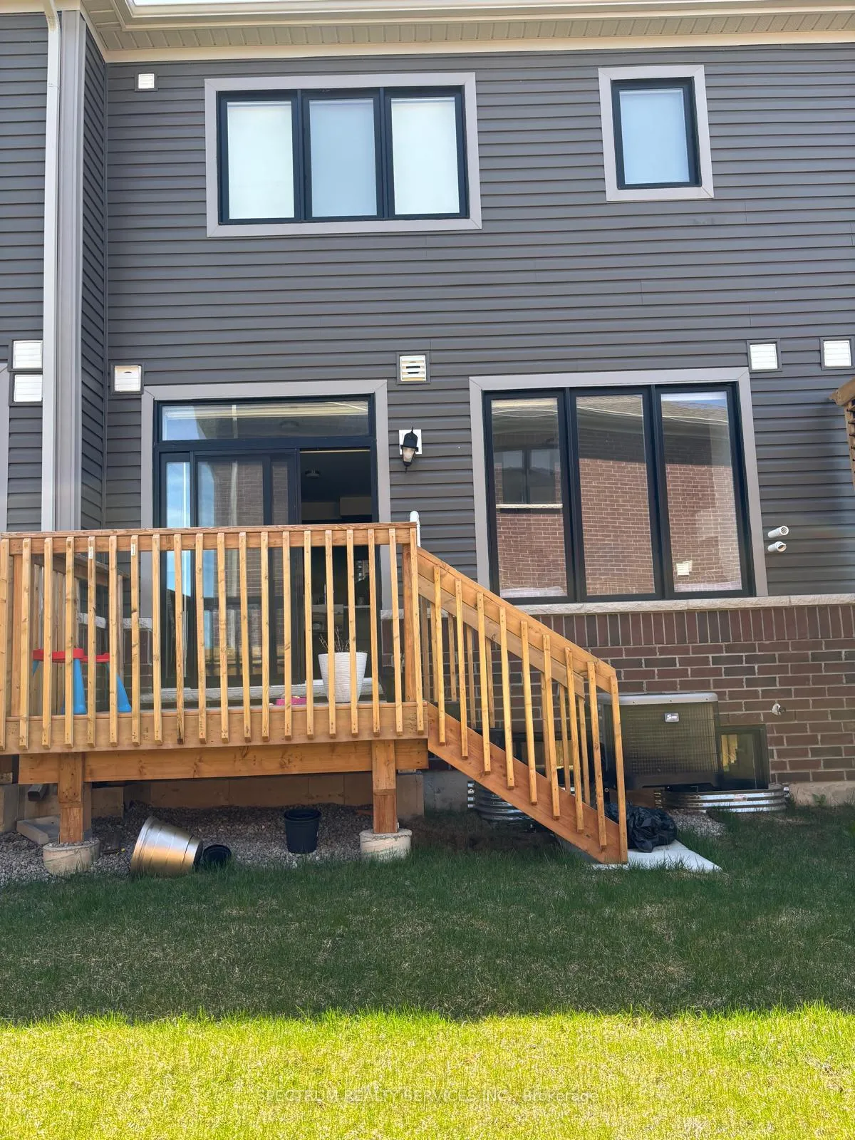 Photo 22 of 45 Milady Crescent, Barrie, Rural Barrie Southeast — HOMEH