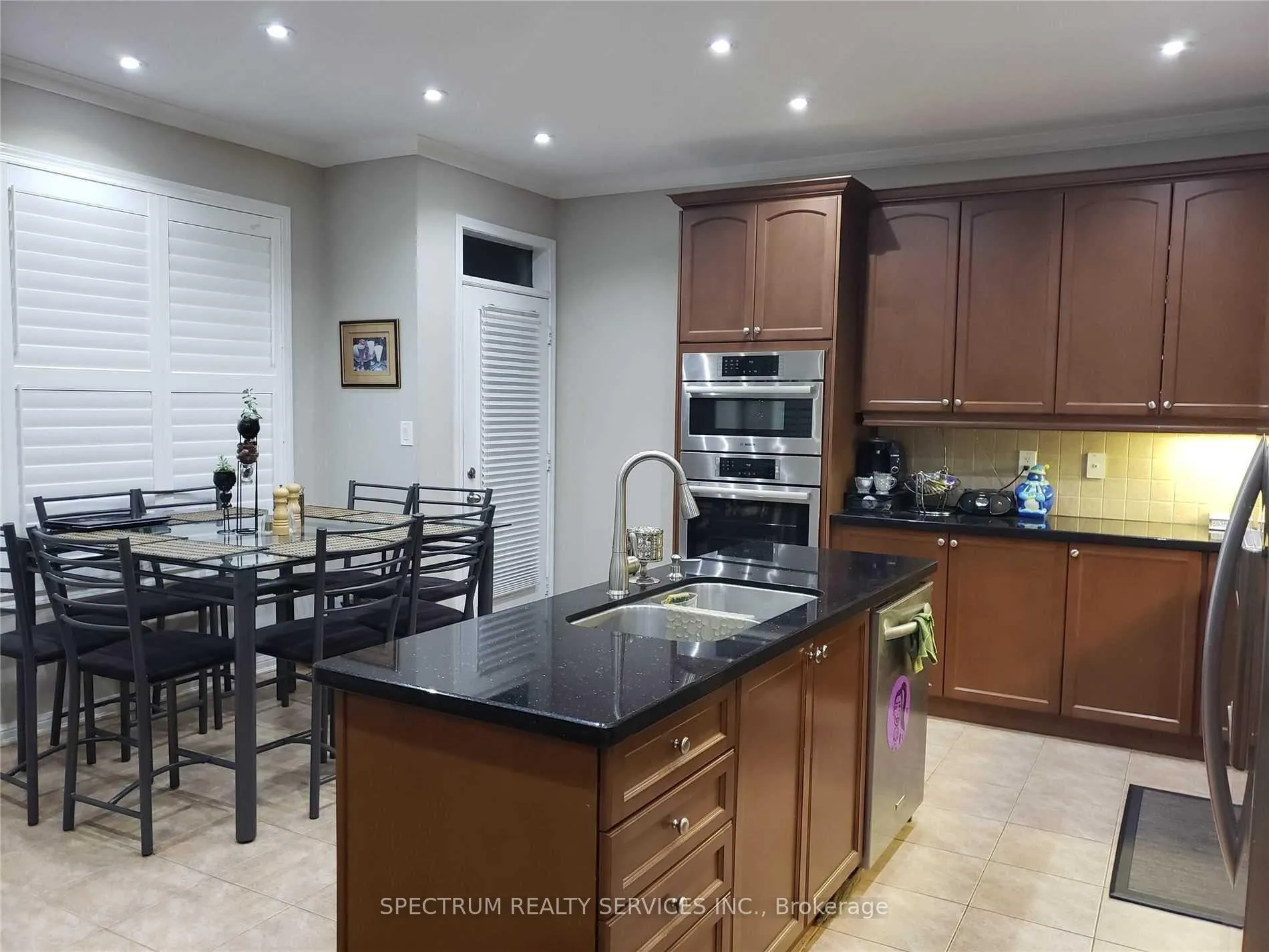 Photo 4 of Unit Upper, 314 Pringle Avenue, Milton, Scott — HOMEH