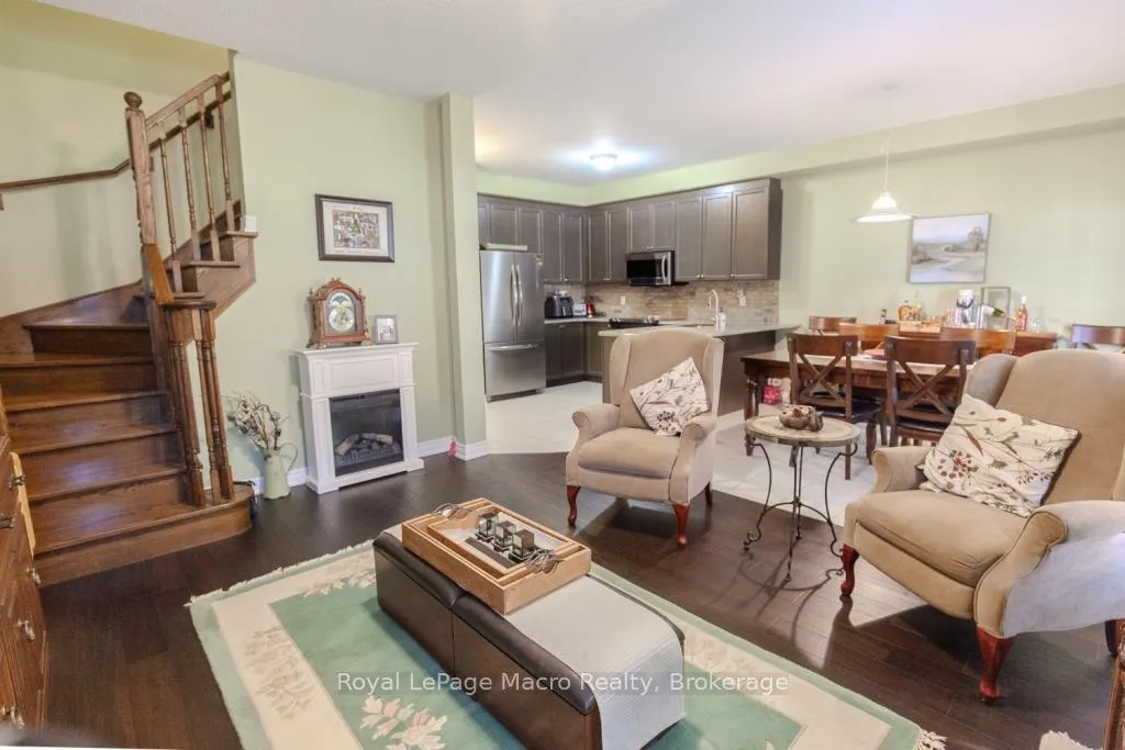 Photo 19 of 20 Springstead Avenue, Hamilton, Stoney Creek — HOMEH