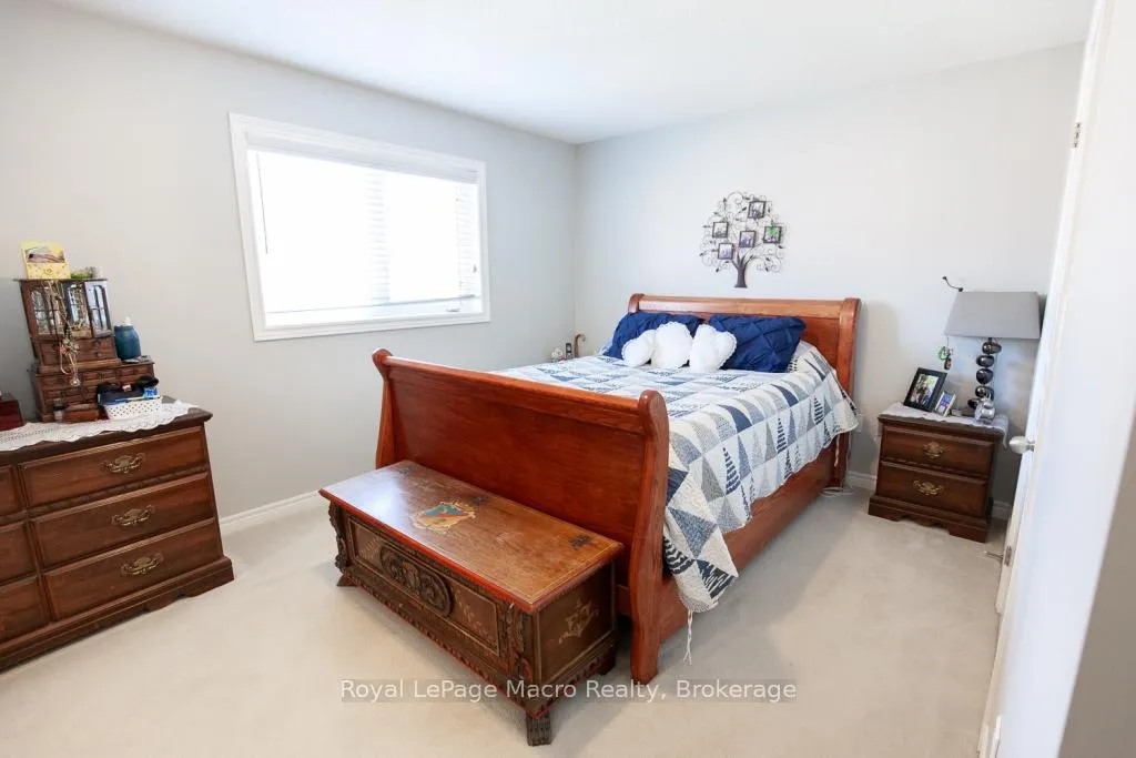 Photo 24 of 20 Springstead Avenue, Hamilton, Stoney Creek — HOMEH