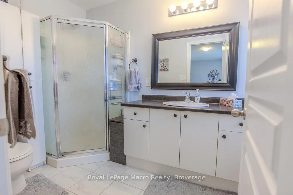 Photo 26 of 20 Springstead Avenue, Hamilton, Stoney Creek — HOMEH