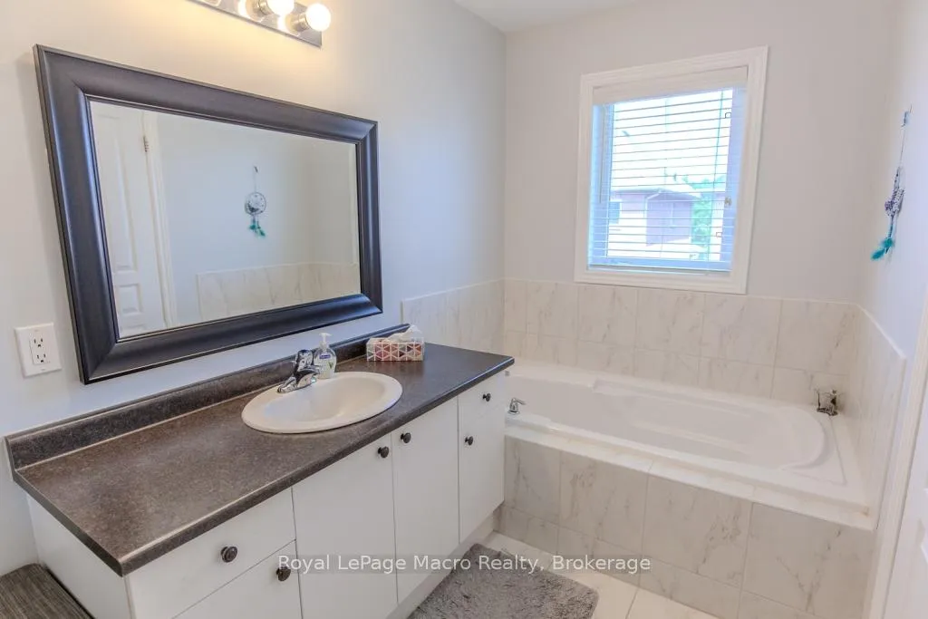 Photo 27 of 20 Springstead Avenue, Hamilton, Stoney Creek — HOMEH