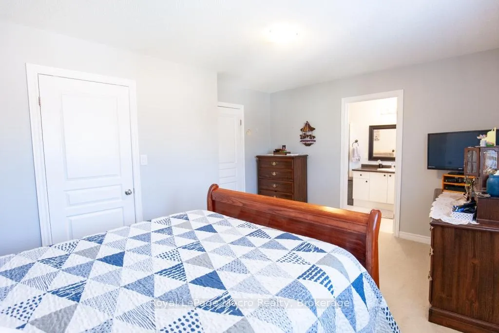 Photo 28 of 20 Springstead Avenue, Hamilton, Stoney Creek — HOMEH