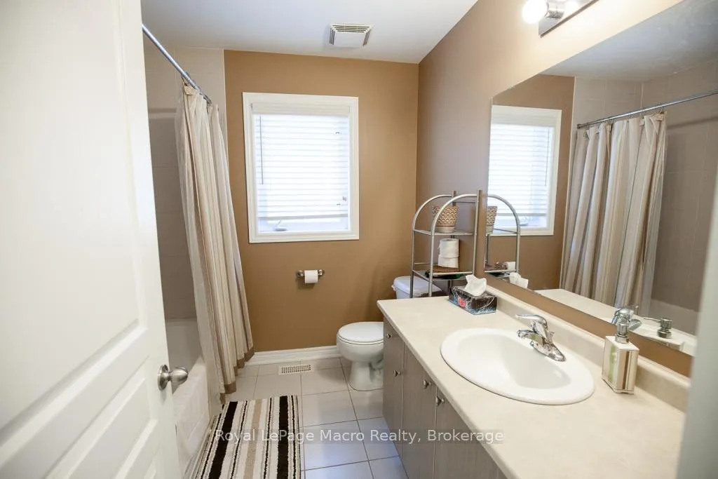 Photo 30 of 20 Springstead Avenue, Hamilton, Stoney Creek — HOMEH