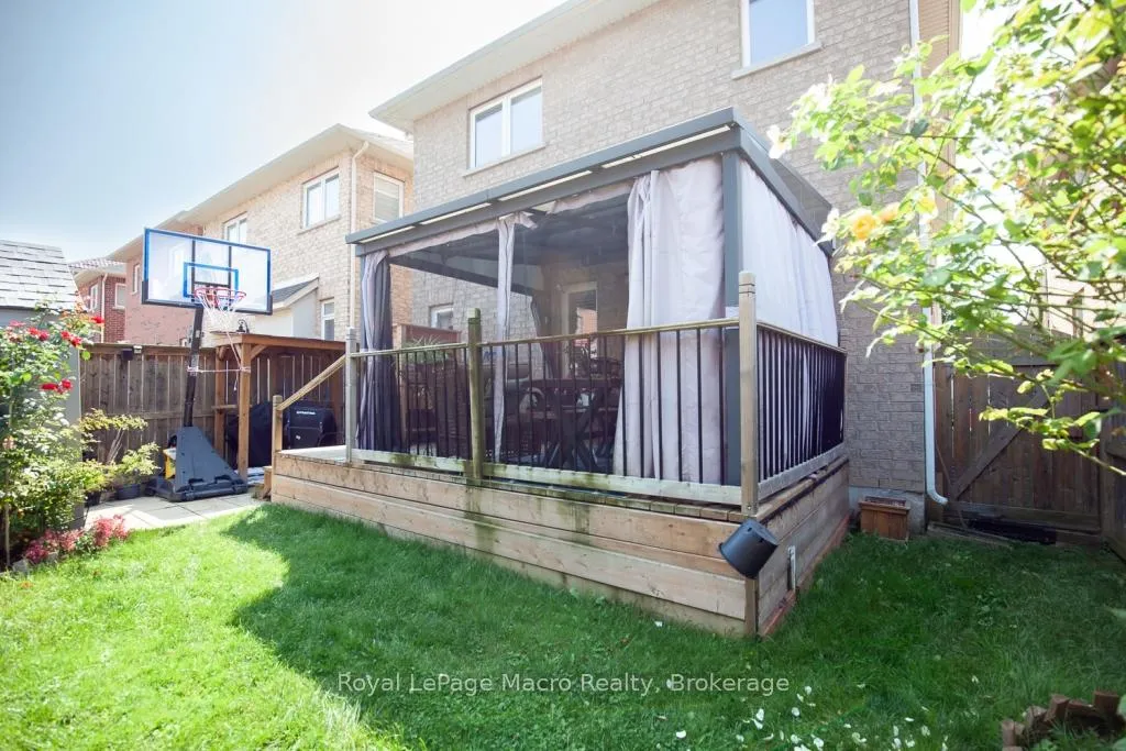 Photo 36 of 20 Springstead Avenue, Hamilton, Stoney Creek — HOMEH