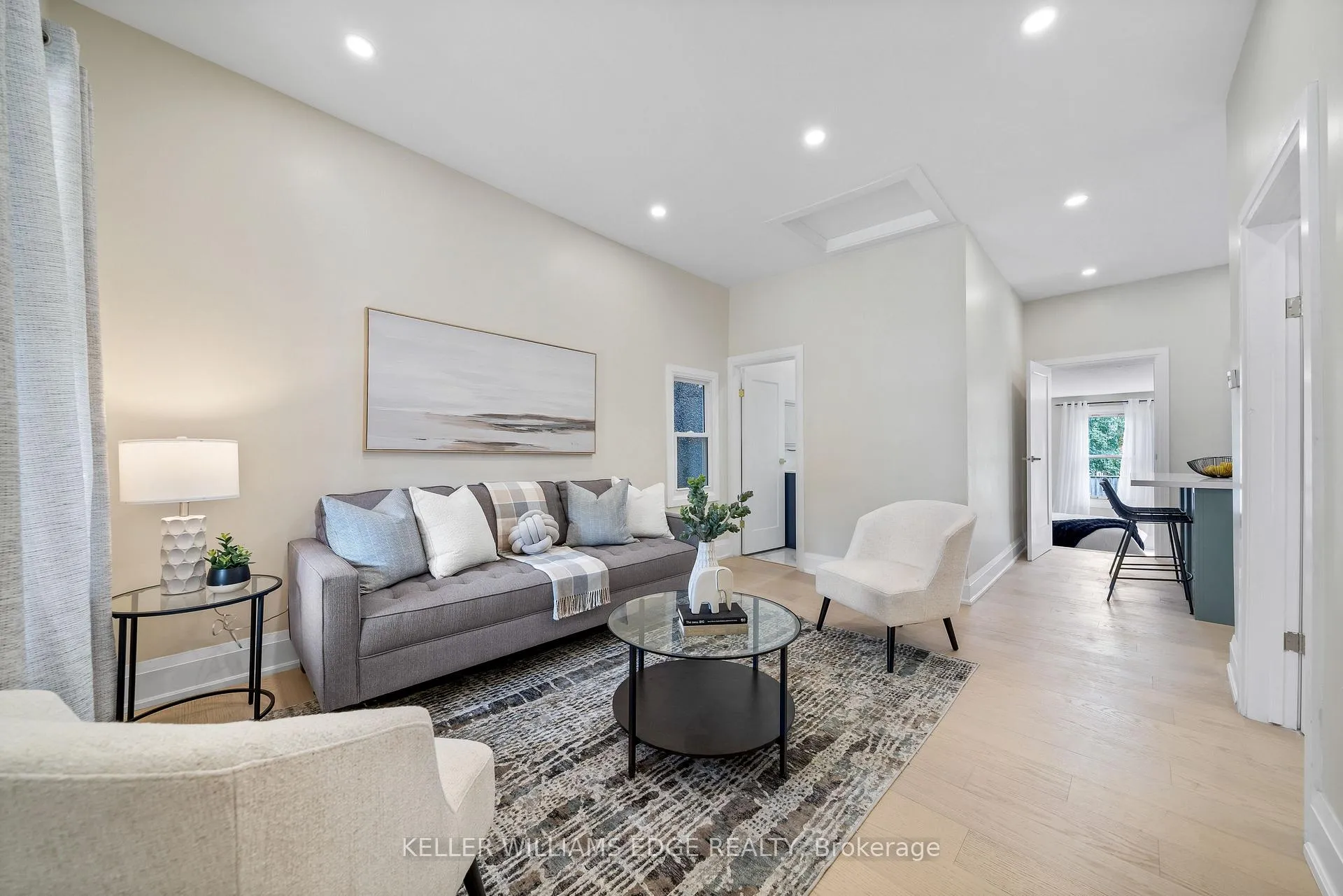 Photo 1 of 22 Windsor Street, Hamilton, Strathcona — HOMEH