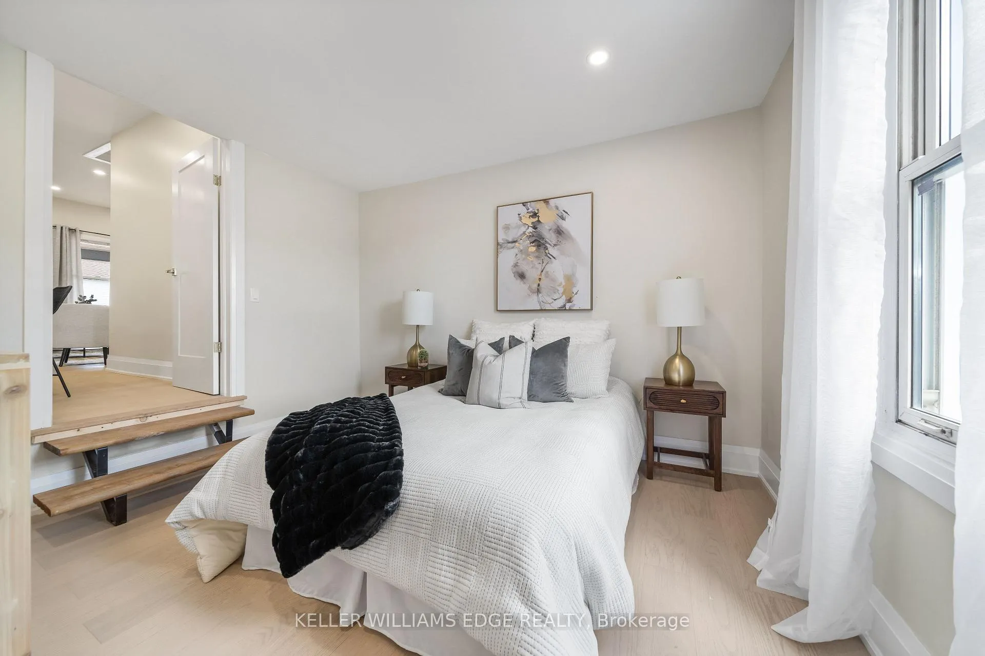 Photo 22 of 22 Windsor Street, Hamilton, Strathcona — HOMEH