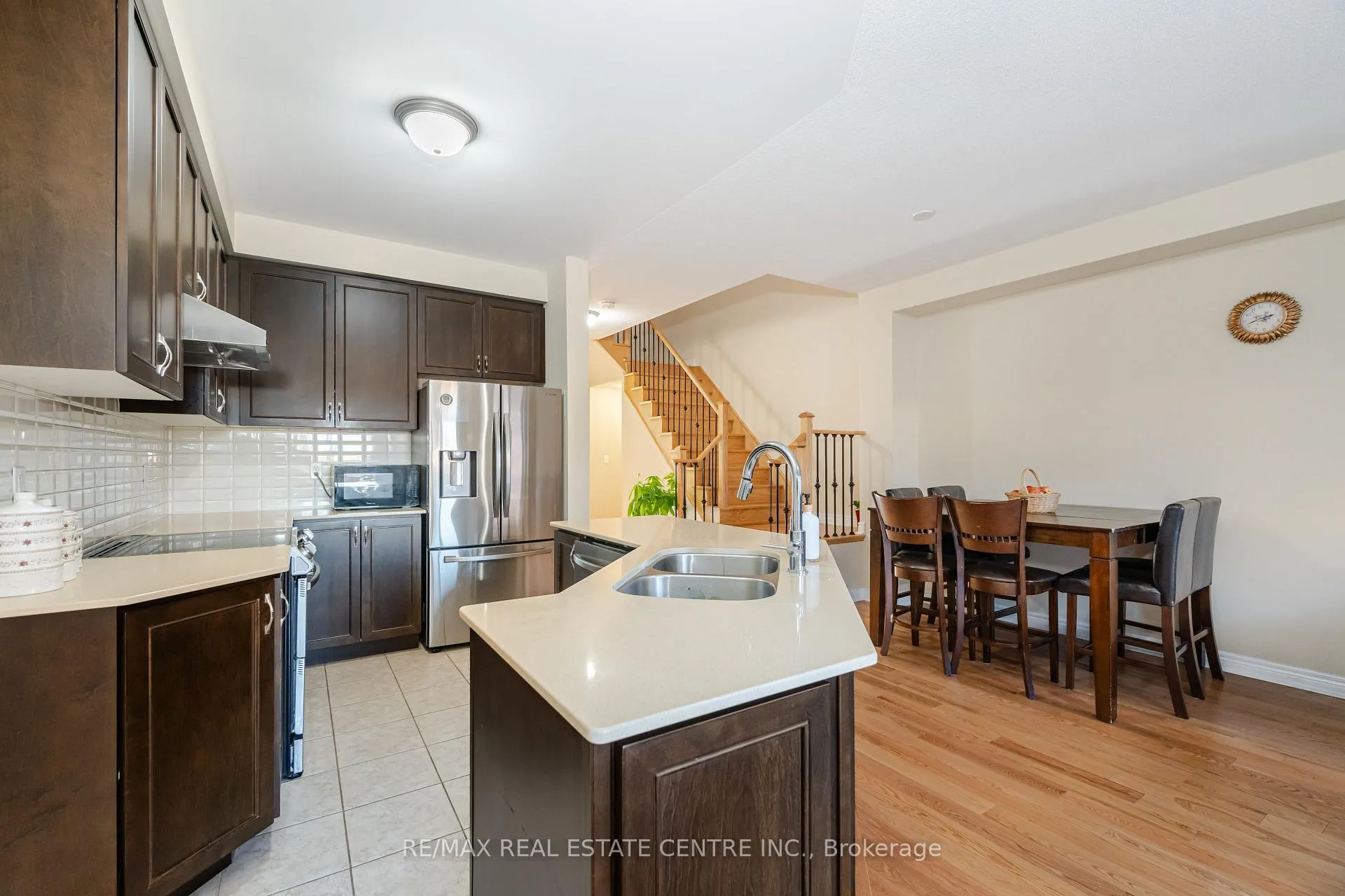 Photo 8 of 59 Benhurst Crescent, Brampton, Northwest Brampton — HOMEH