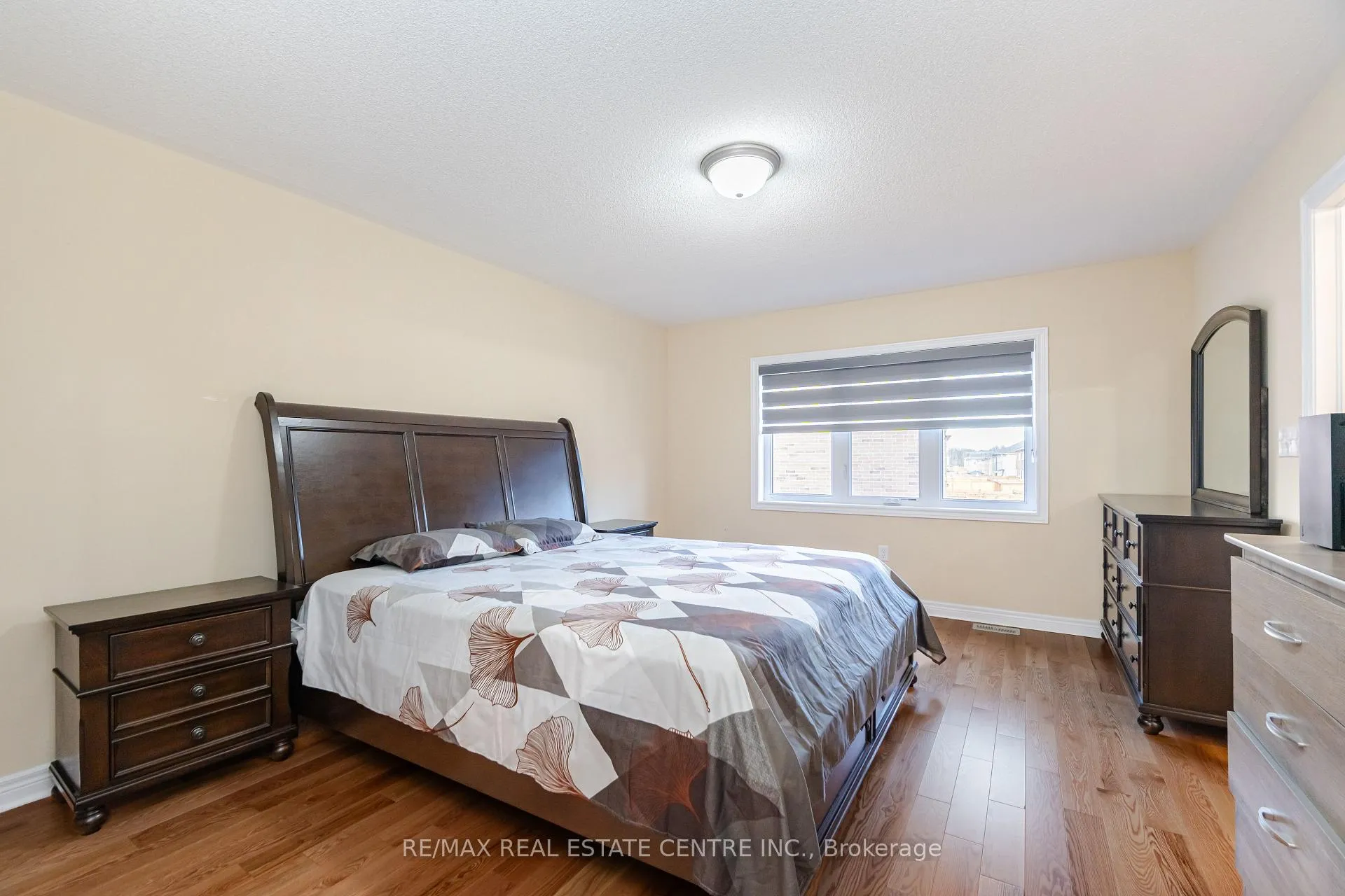 Photo 19 of 59 Benhurst Crescent, Brampton, Northwest Brampton — HOMEH