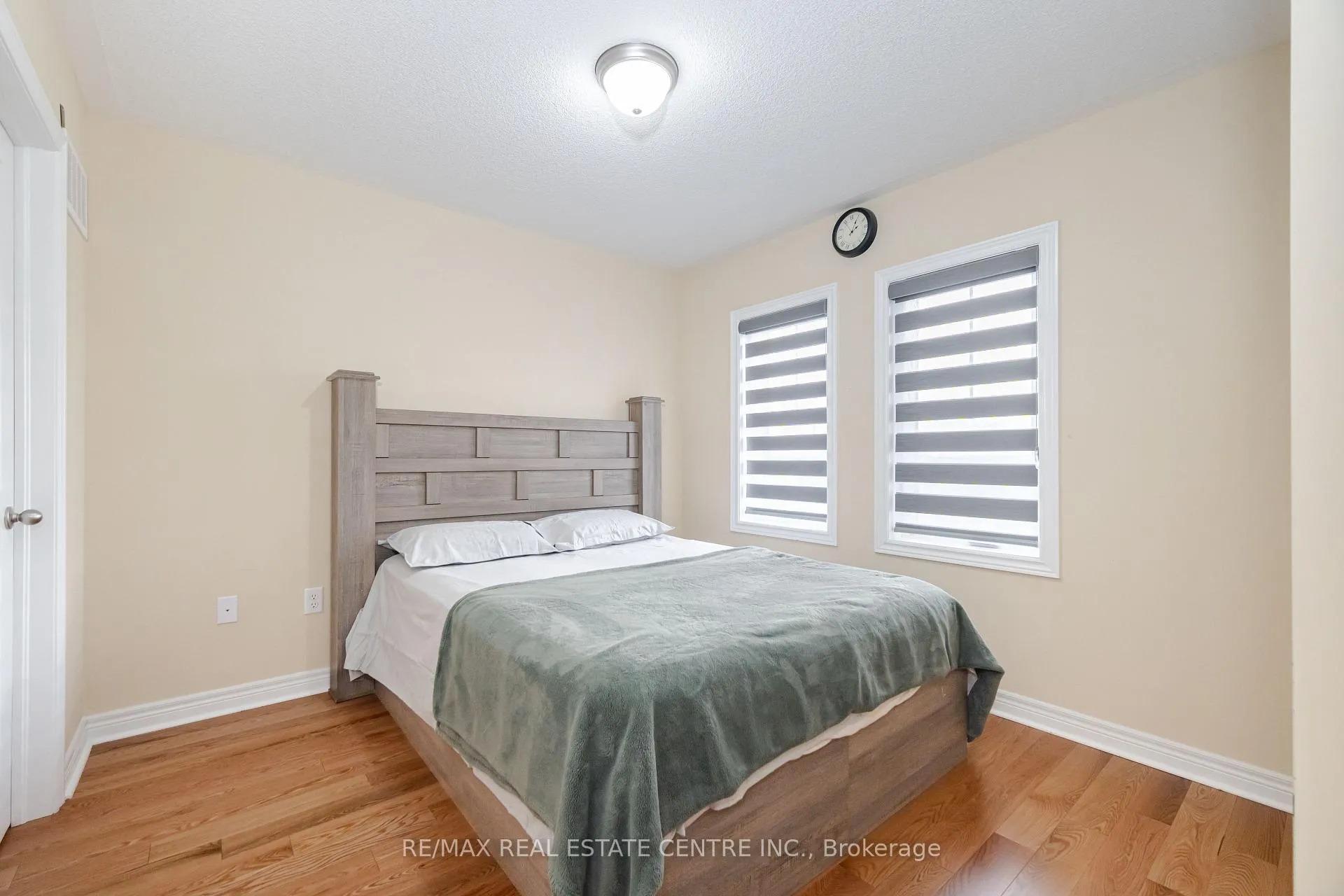Photo 25 of 59 Benhurst Crescent, Brampton, Northwest Brampton — HOMEH