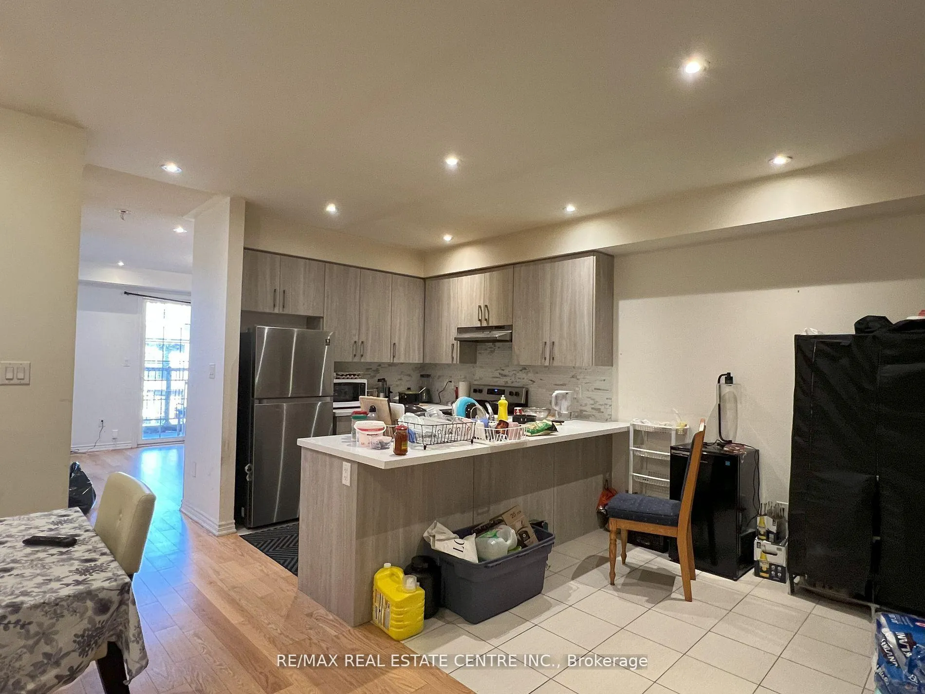 Photo 2 of 62 Hashmi Place, Brampton, Credit Valley — HOMEH