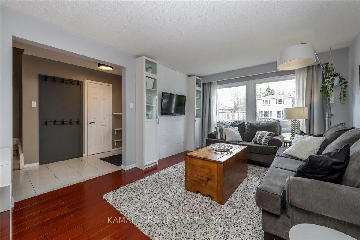 Photo 2 of Unit Main, 3 Cartwright Drive, Barrie, Cundles East — HOMEH