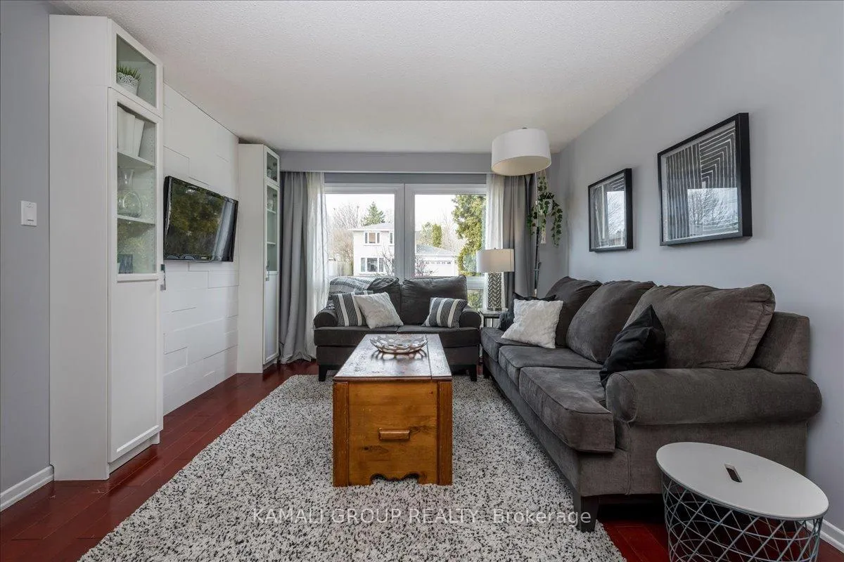 Photo 5 of Unit Main, 3 Cartwright Drive, Barrie, Cundles East — HOMEH