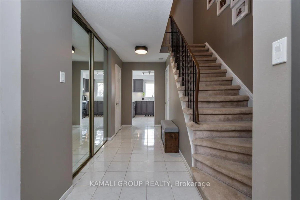 Photo 15 of Unit Main, 3 Cartwright Drive, Barrie, Cundles East — HOMEH