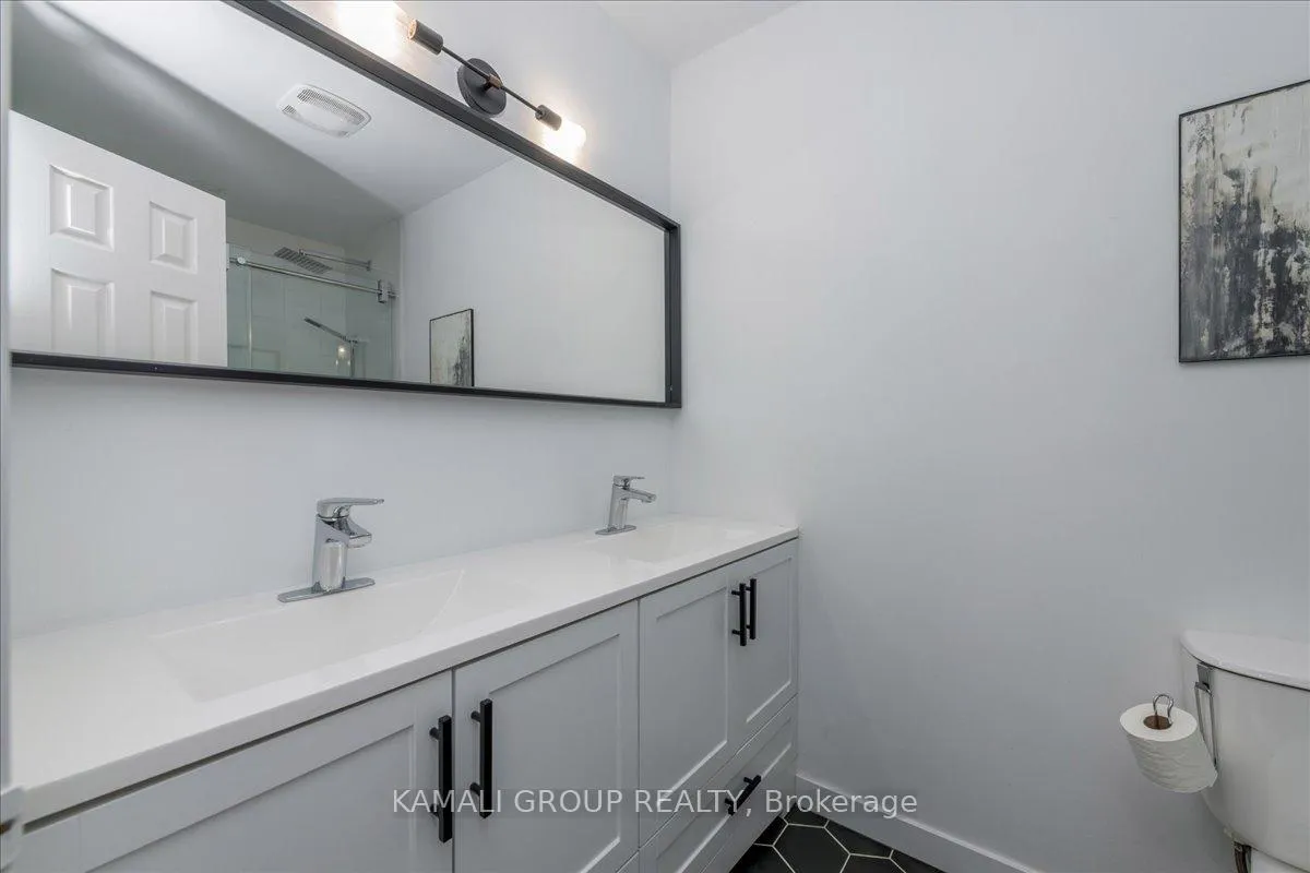 Photo 19 of Unit Main, 3 Cartwright Drive, Barrie, Cundles East — HOMEH