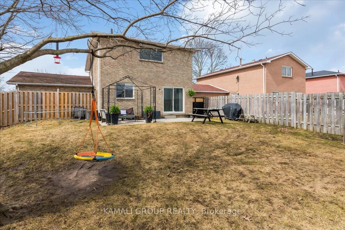 Photo 29 of Unit Main, 3 Cartwright Drive, Barrie, Cundles East — HOMEH
