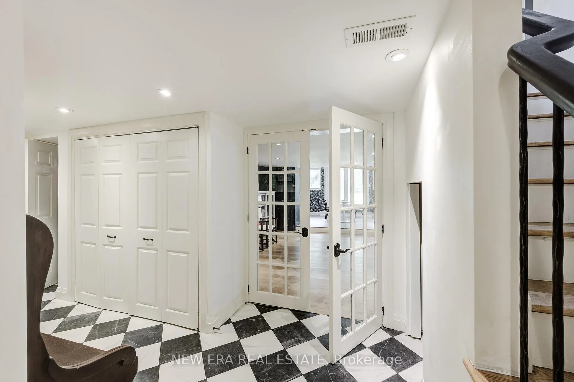 Photo 19 of 3 Fallsview Road, Hamilton, Greensville — HOMEH