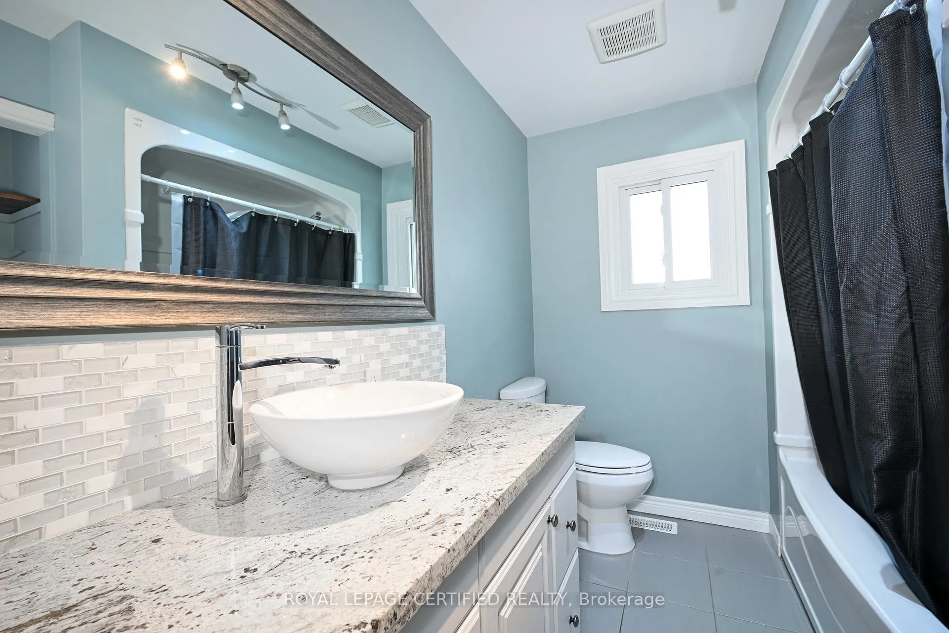 Photo 36 of 141 Olive Street, Grimsby, Grimsby Beach — HOMEH