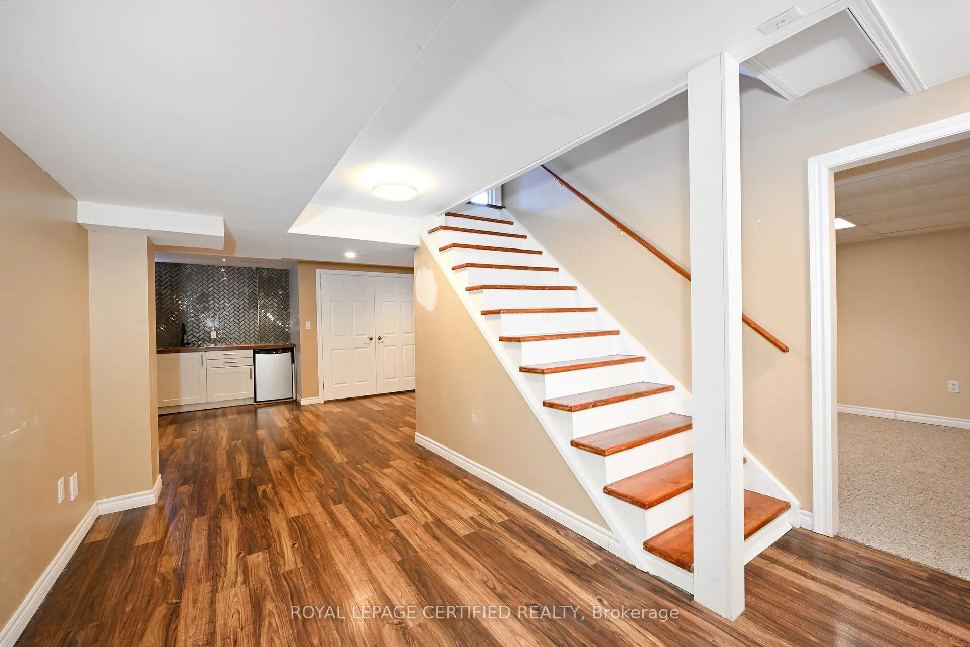 Photo 40 of 141 Olive Street, Grimsby, Grimsby Beach — HOMEH