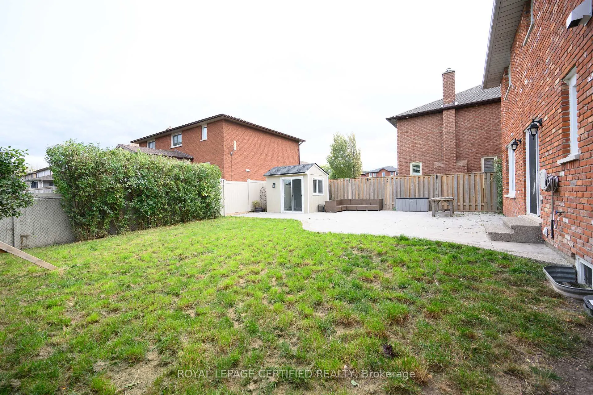 Photo 48 of 141 Olive Street, Grimsby, Grimsby Beach — HOMEH