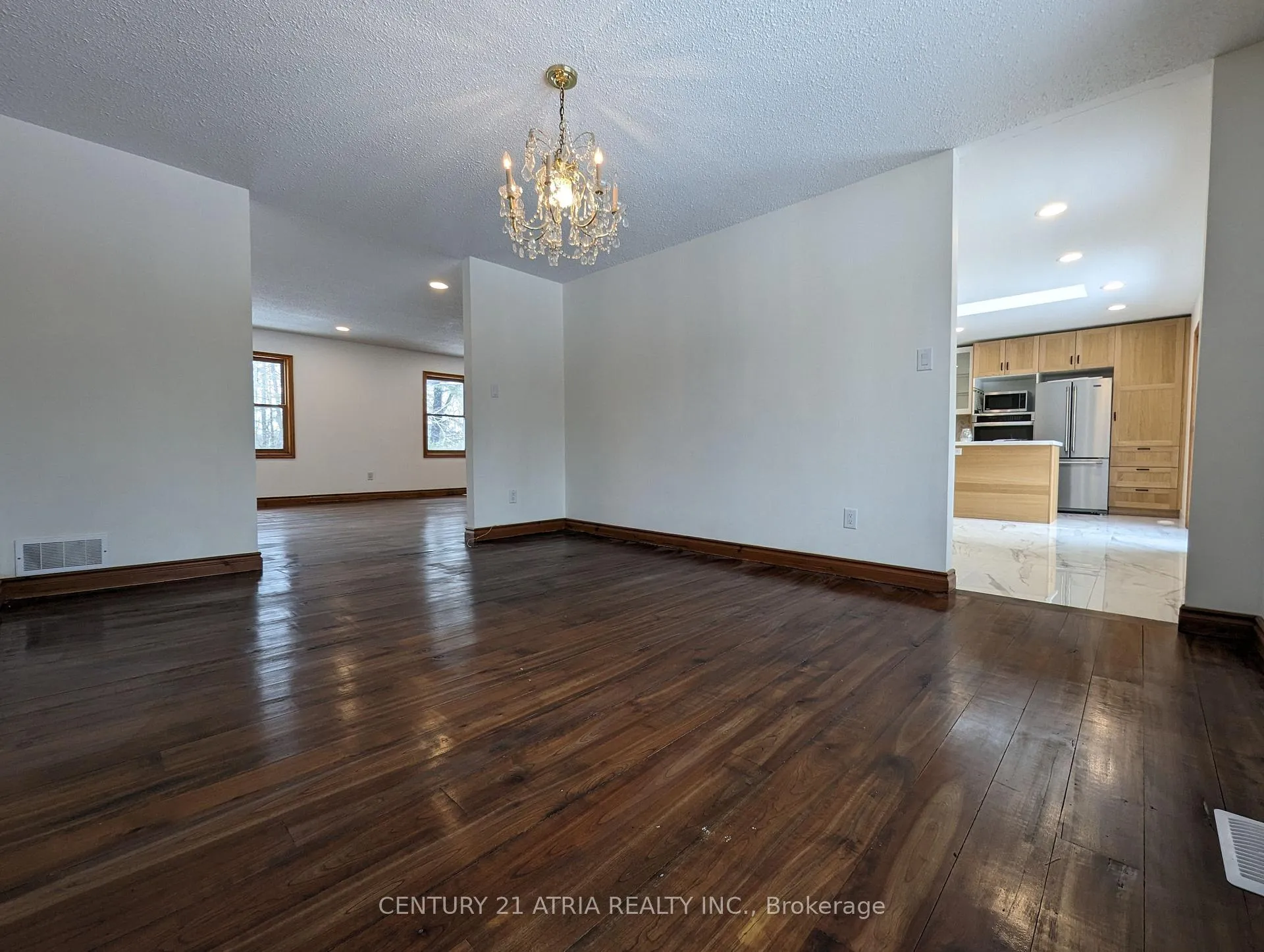 Photo 10 of Unit Upper, 448 Davis Drive, Uxbridge, Rural Uxbridge — HOMEH