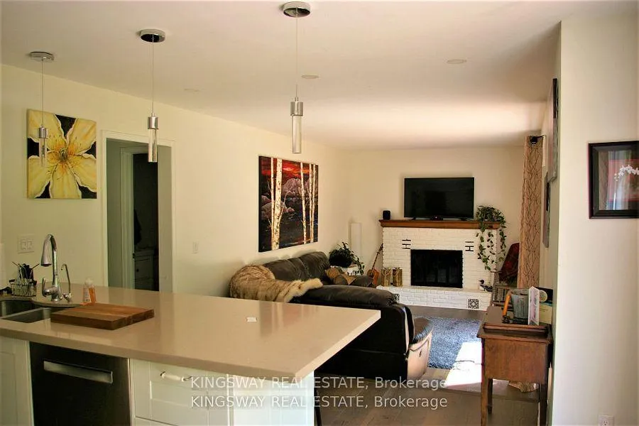 Photo 4 of 619 Millgrove Side Road, Hamilton, Rural Flamborough — HOMEH