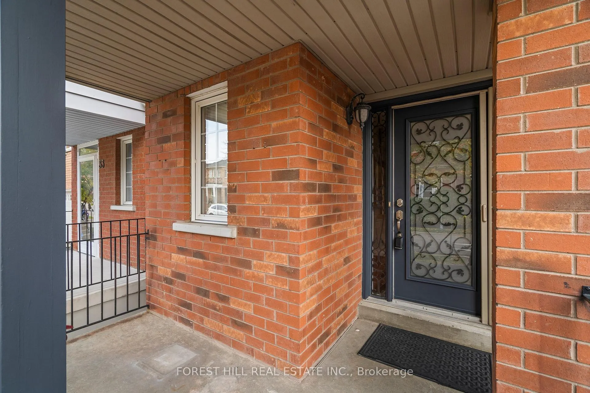 Photo 2 of 35 Timberview Drive, Vaughan, Patterson — HOMEH