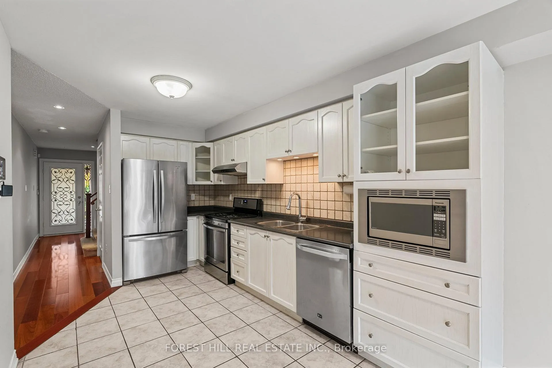 Photo 7 of 35 Timberview Drive, Vaughan, Patterson — HOMEH