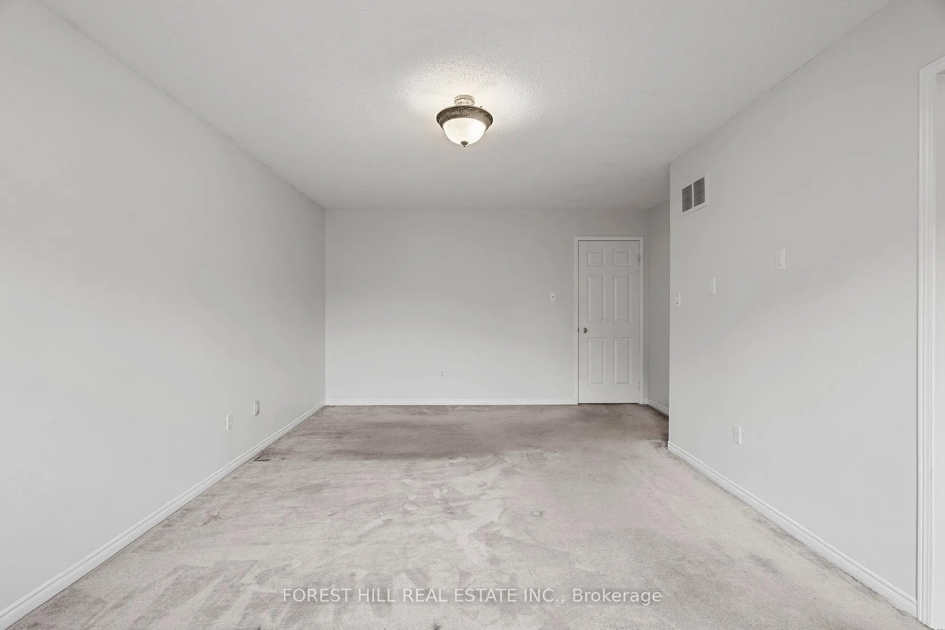 Photo 11 of 35 Timberview Drive, Vaughan, Patterson — HOMEH