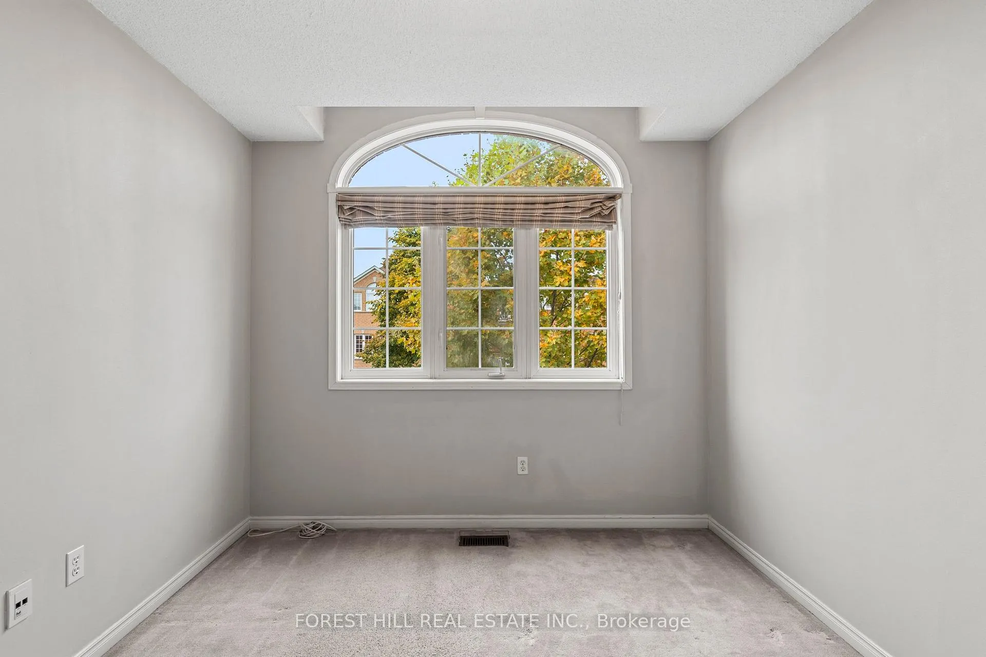 Photo 18 of 35 Timberview Drive, Vaughan, Patterson — HOMEH